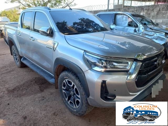 HILUX CD SRX 2.8 D-4D TURBO
