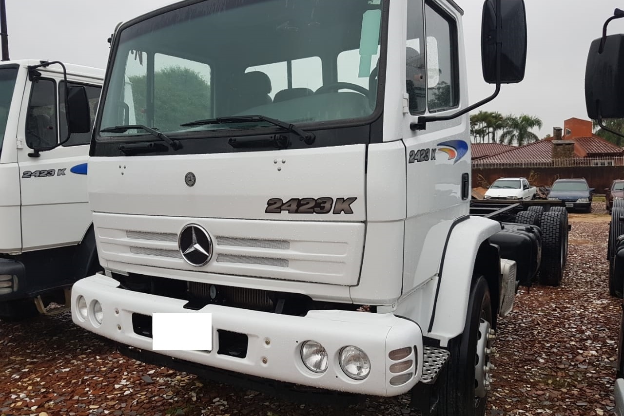 MB2423 Mercedes Benz - 09/09