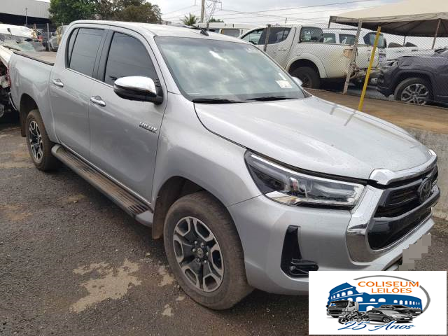 HILUX CD SRX 2.8 D-4D TURBO